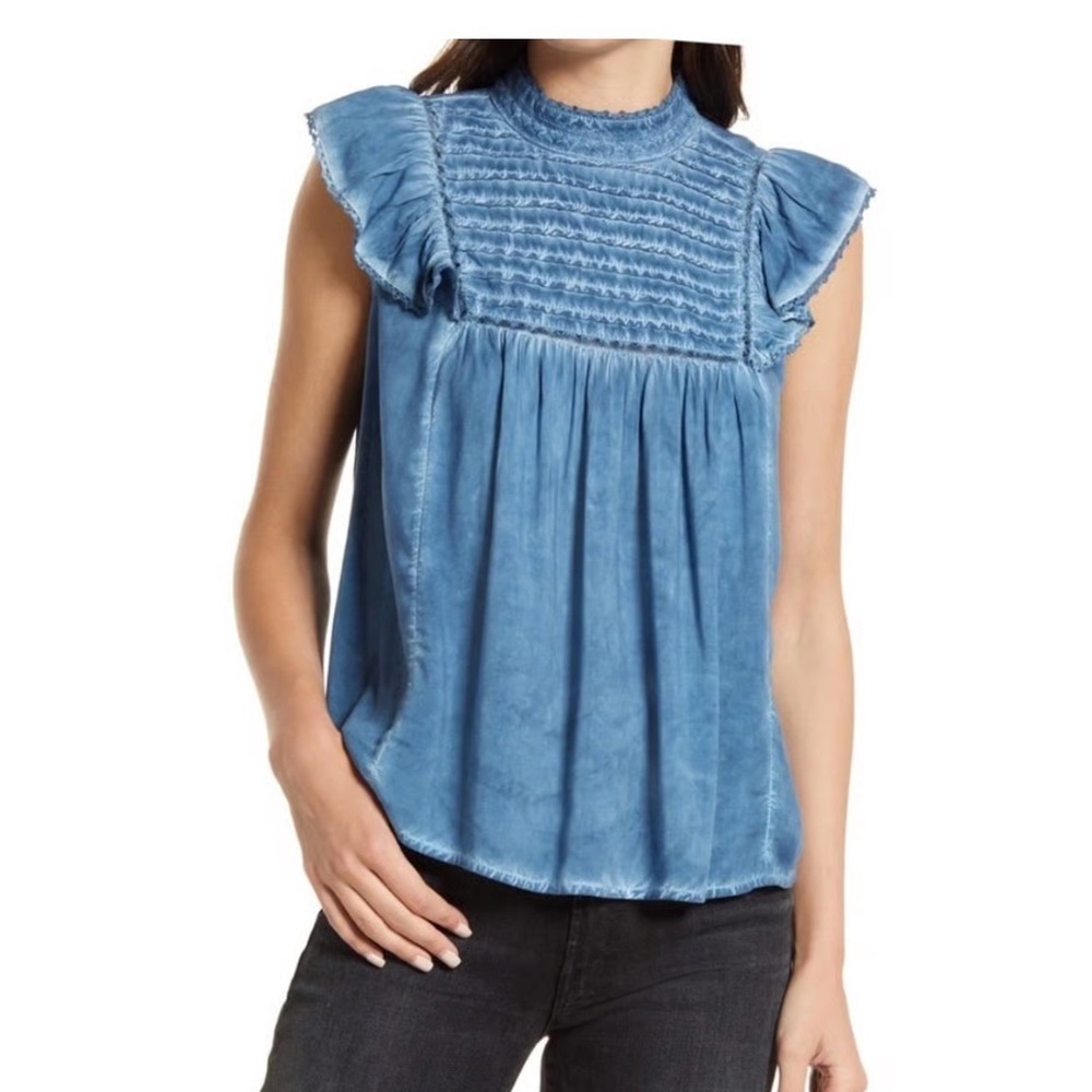Treasure & Bond Blue Smocked Ruffle Flutter Sleeve Blouse Womens M New Top
